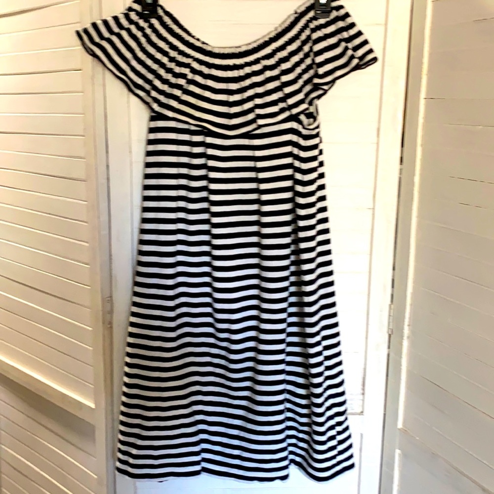 Kate spade New York black and white stripe mini